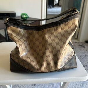 Genuine Gucci pocketbook